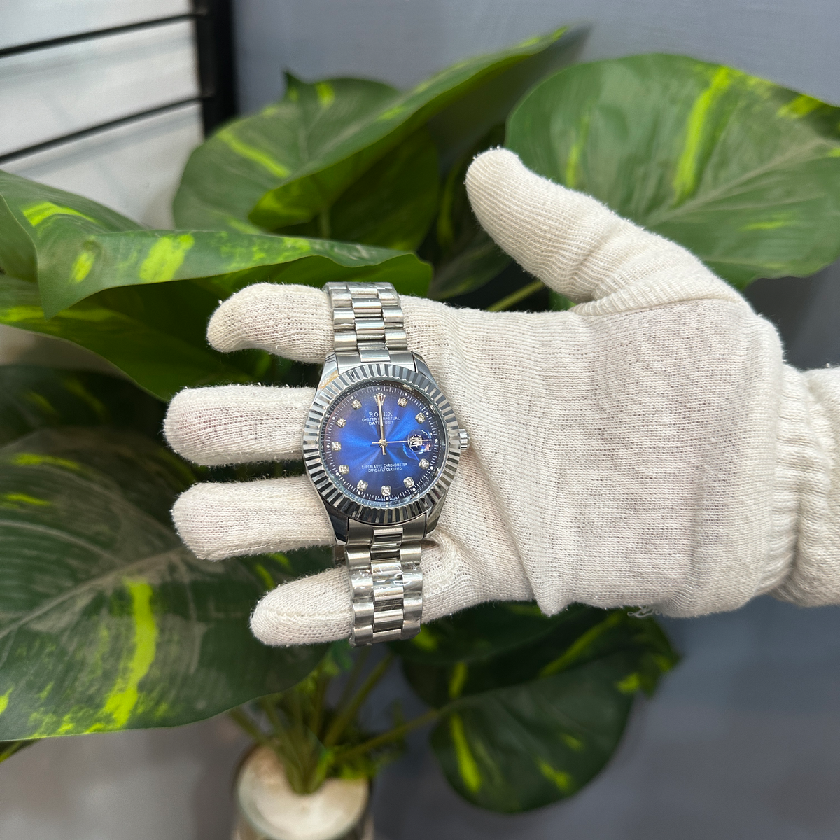 Premium blue & Silver Men's Watch – Blue Dial Luxury Analog Wrist Watch with Date Display